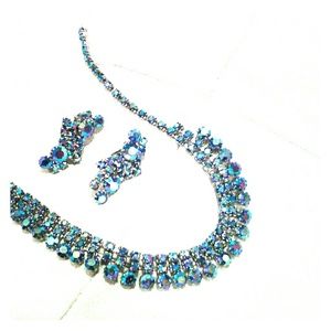Vintage jewelry set